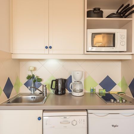 ז'ואן-לה-פינס Residence Pierre & Vacances La Rostagne מראה חיצוני תמונה