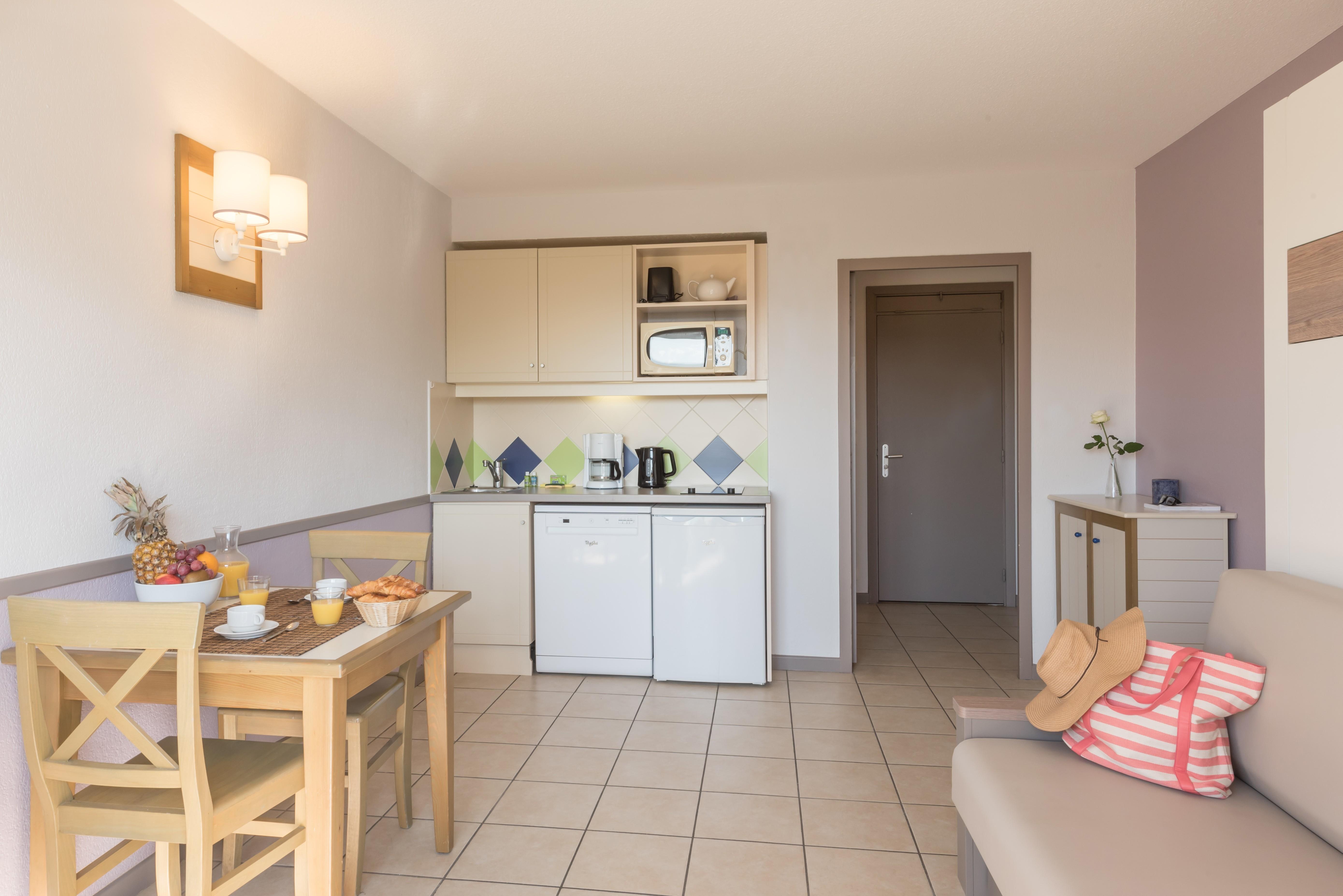 ז'ואן-לה-פינס Residence Pierre & Vacances La Rostagne מראה חיצוני תמונה