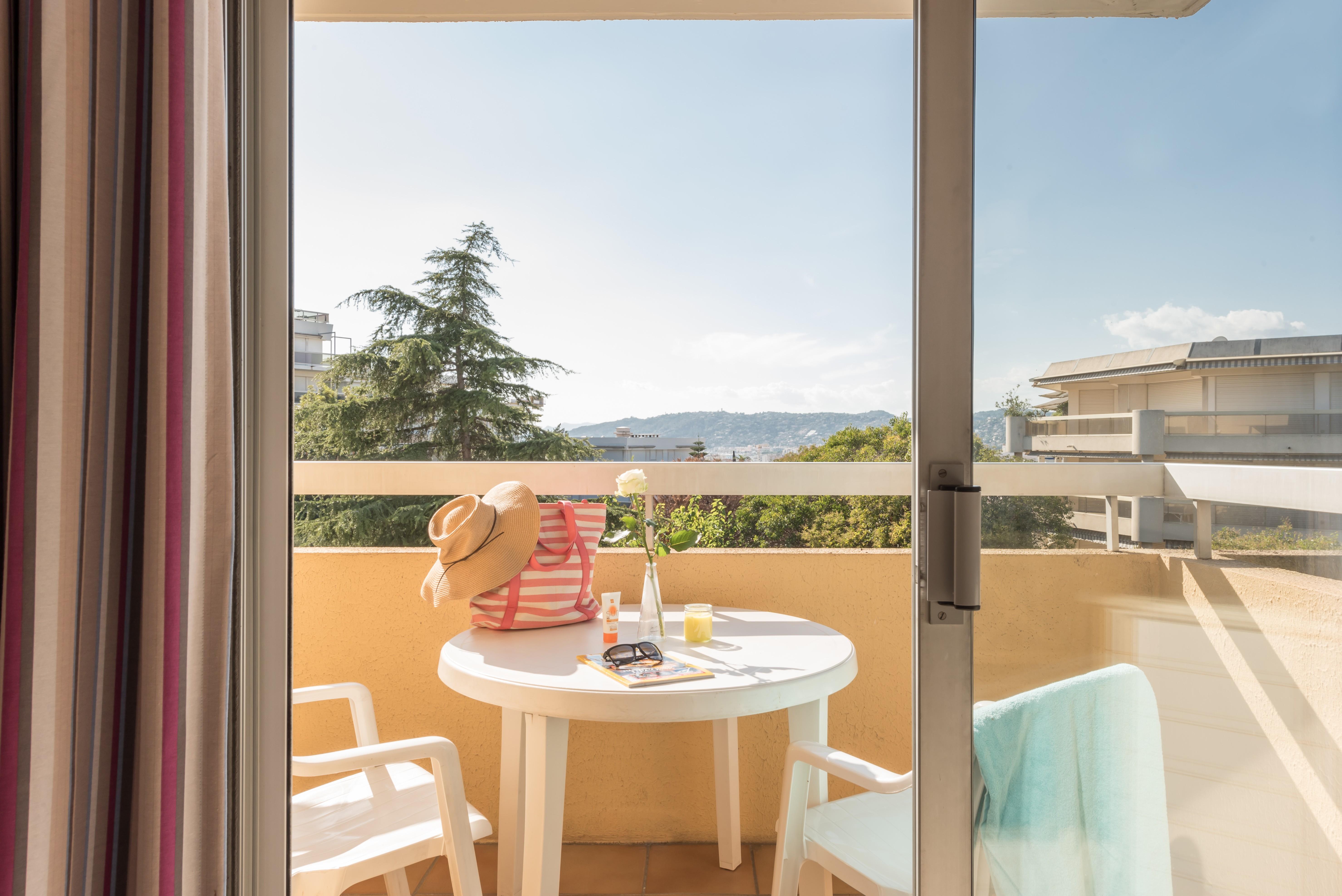 ז'ואן-לה-פינס Residence Pierre & Vacances La Rostagne מראה חיצוני תמונה