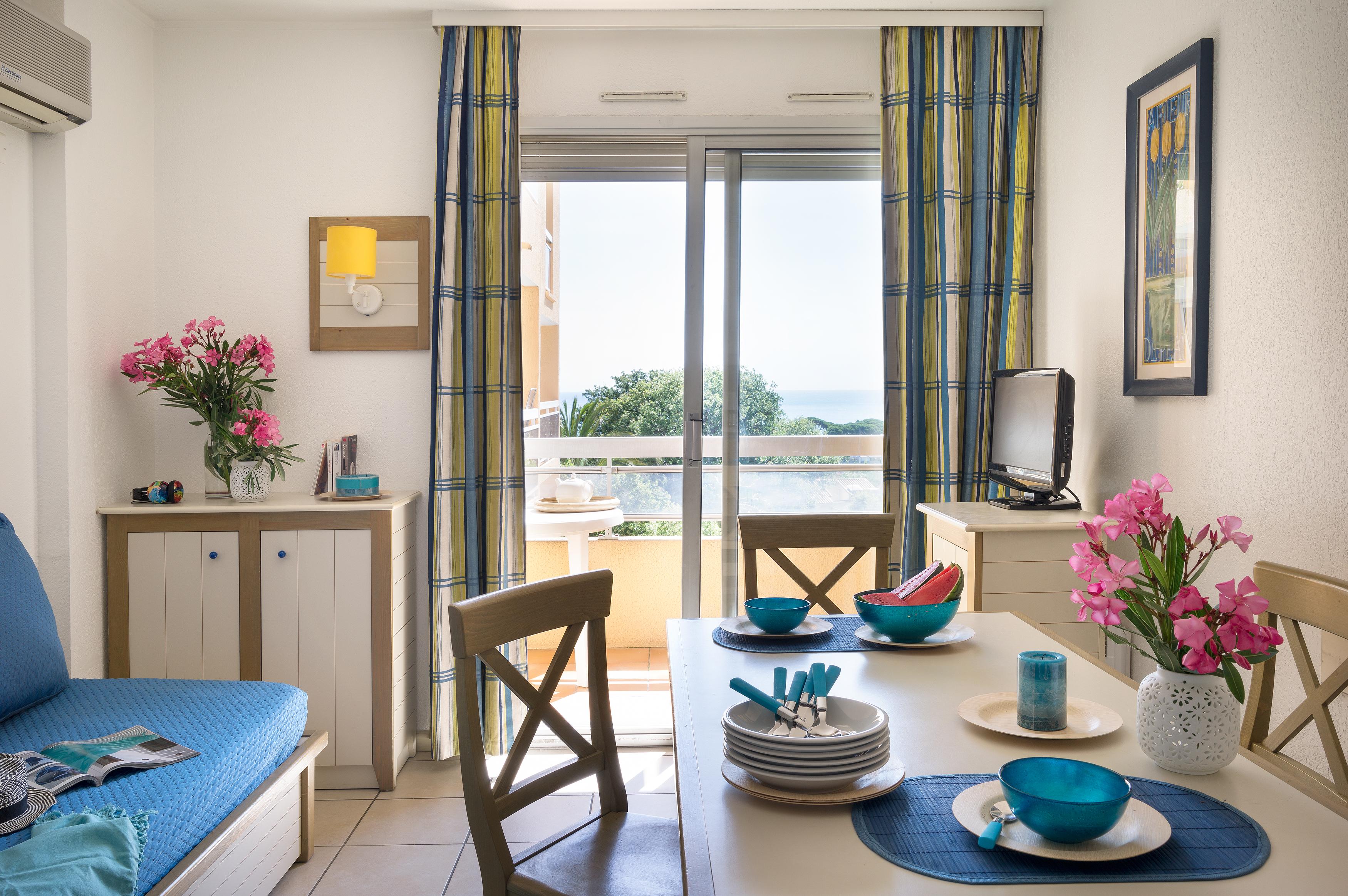 ז'ואן-לה-פינס Residence Pierre & Vacances La Rostagne מראה חיצוני תמונה