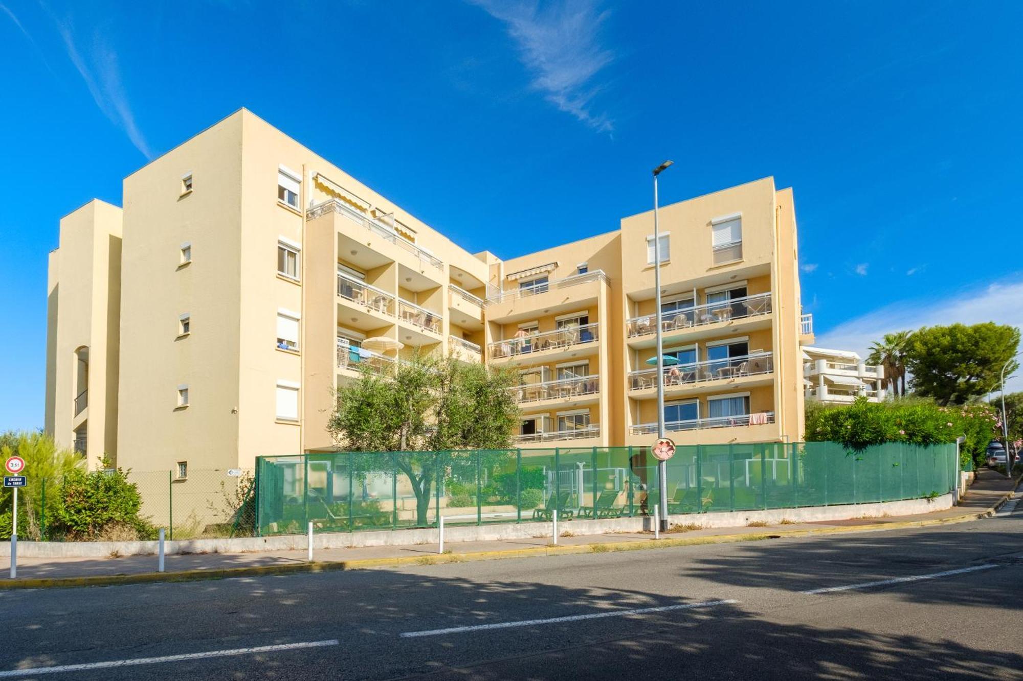 ז'ואן-לה-פינס Residence Pierre & Vacances La Rostagne מראה חיצוני תמונה