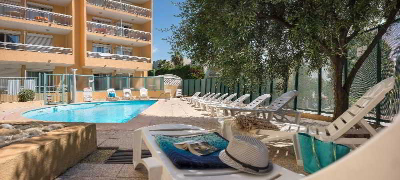 ז'ואן-לה-פינס Residence Pierre & Vacances La Rostagne מראה חיצוני תמונה